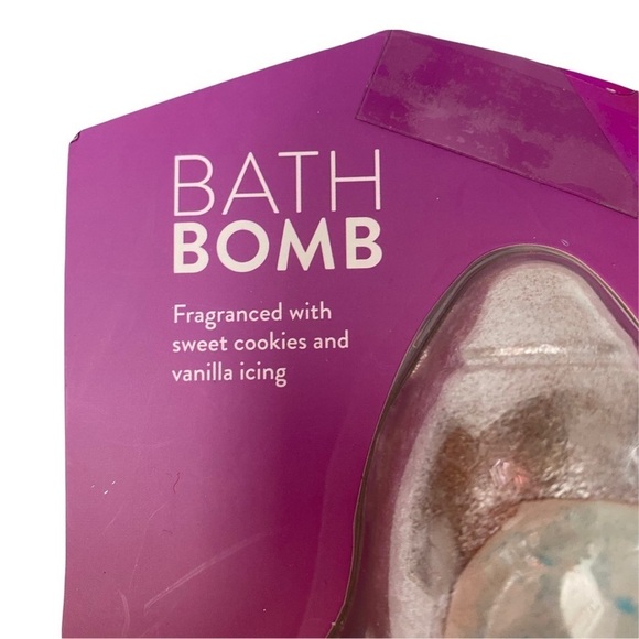 Target Holiday Silver Rocket Ship Bath Bomb Sweet Cookies Vanilla Icing - Picture 2 of 4